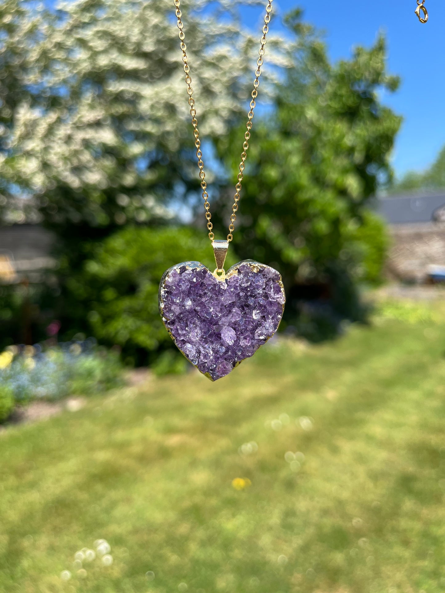 “The Amethyst Heart” Natural Druzy Pendant (chain not included)