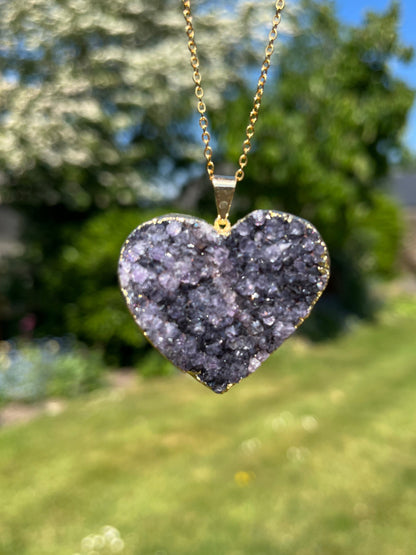 “The Amethyst Heart” Natural Druzy Pendant (chain not included)
