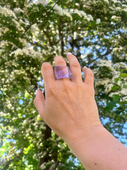 “The Violet Embrace” Smooth Amethyst Statement Ring