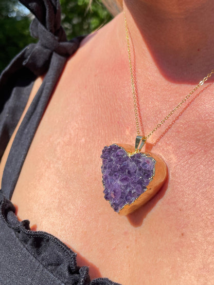 “The Amethyst Heart” Natural Druzy Pendant (chain not included)