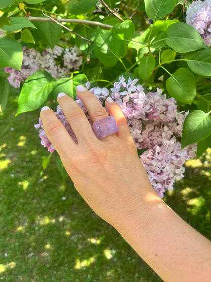 “The Violet Embrace” Smooth Amethyst Statement Ring