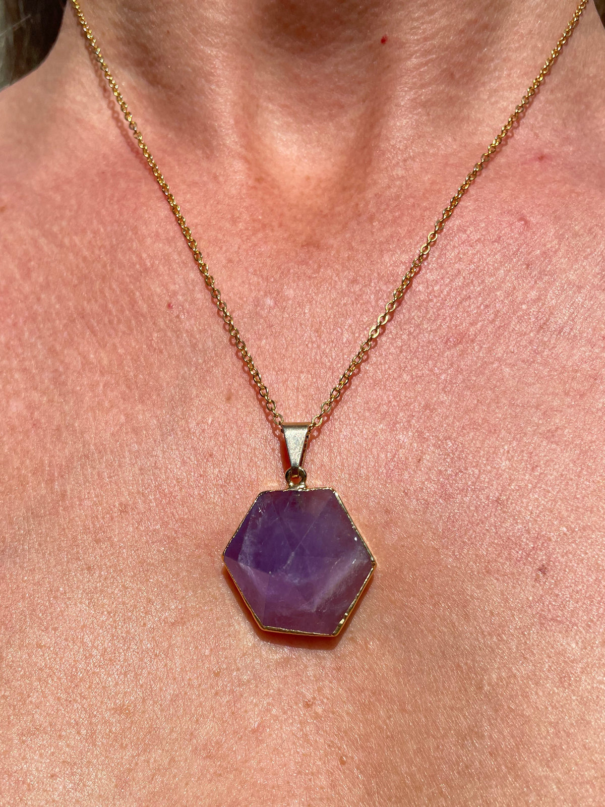 Hexagonal amethyst pendant electroplated by Marie-Françoise Jewellery 