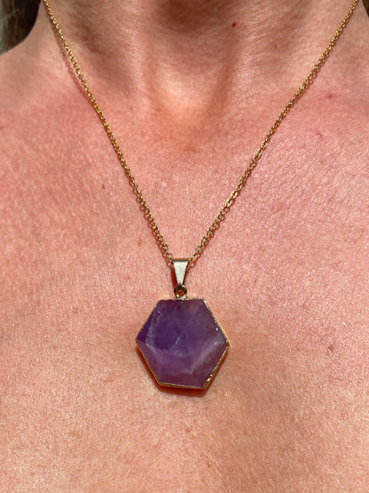 Hexagonal amethyst pendant electroplated by Marie-Françoise Jewellery 